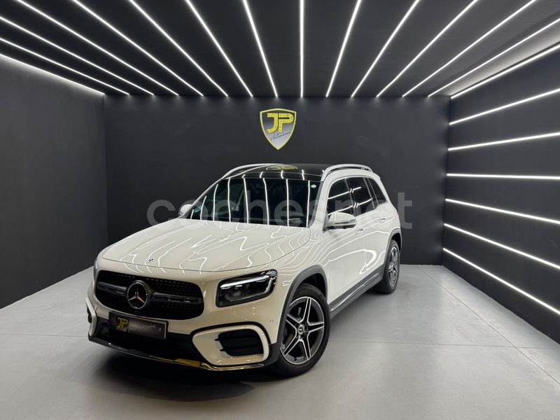 Blanco Usado 2024 Mercedes GLB200 SUV | 52.600 € (Caro) - Imagen 1/4