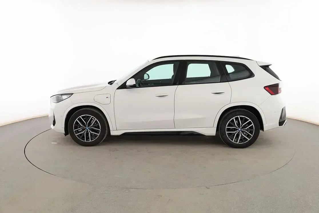 Usado BMW X1 Comfort Edition 326 CV (239 kW) 2023 Blanco SUV