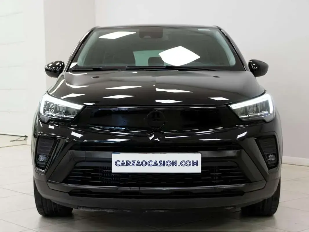 Usado Opel Crossland 110 CV (80 kW) 2023 Negro SUV
