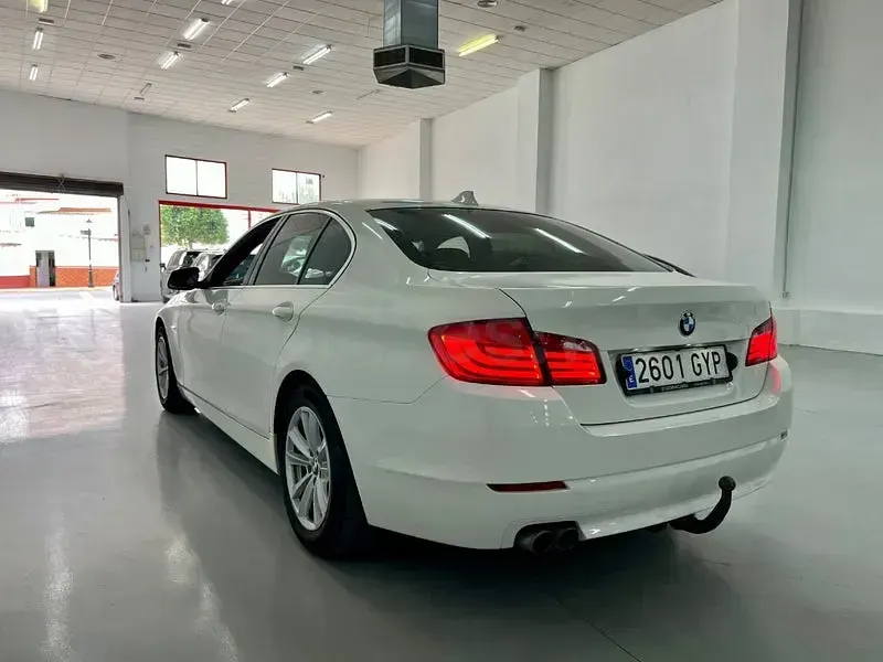Usado BMW 520 184 CV (135 kW) 2010 Blanco Berlina