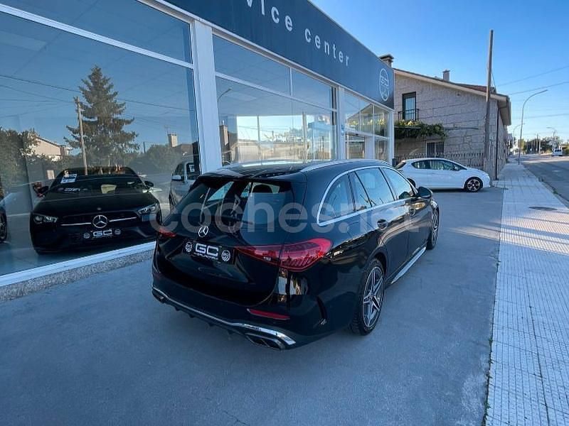 Usado Mercedes C200 204 CV (150 kW) 2023 Negro Familiar
