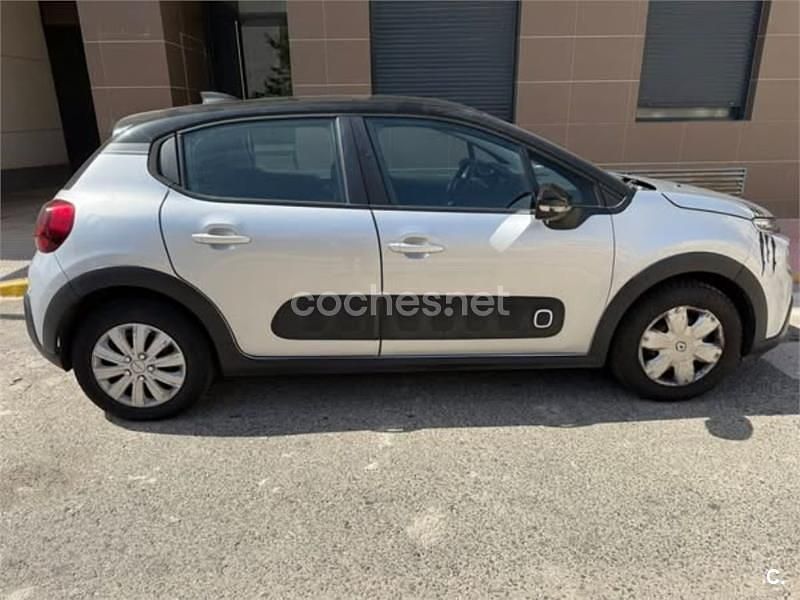 Gris / plata Usado 2017 Citroën C3 Live Utilitario | 5900 € (Buen precio) - Imagen 1/4