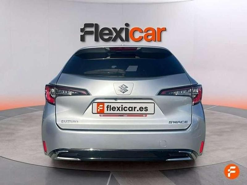 Begagnad Suzuki Swace 122 HK (89 kW) 2024 Grå Kombi