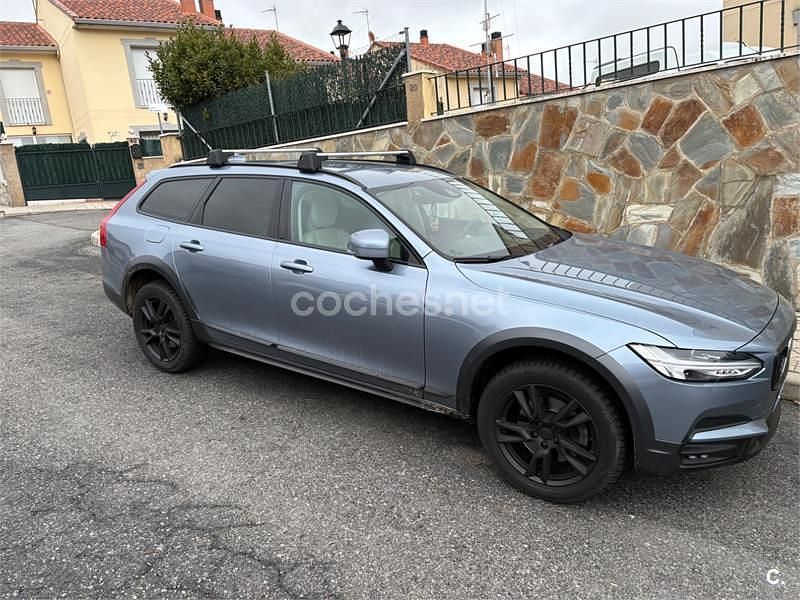 Usado Volvo V90 CC 190 CV (139 kW) 2019 Azul Familiar
