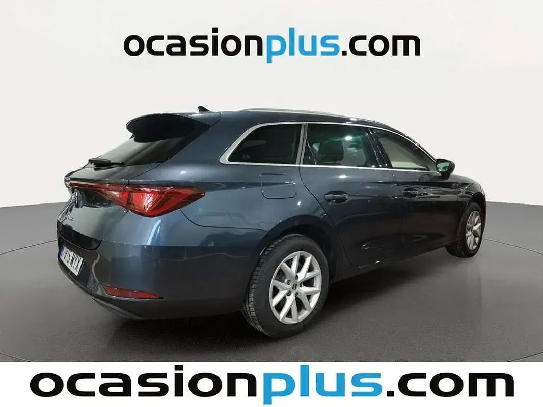Usado Seat Leon ST Style 116 CV (85 kW) 2025 Gris Familiar
