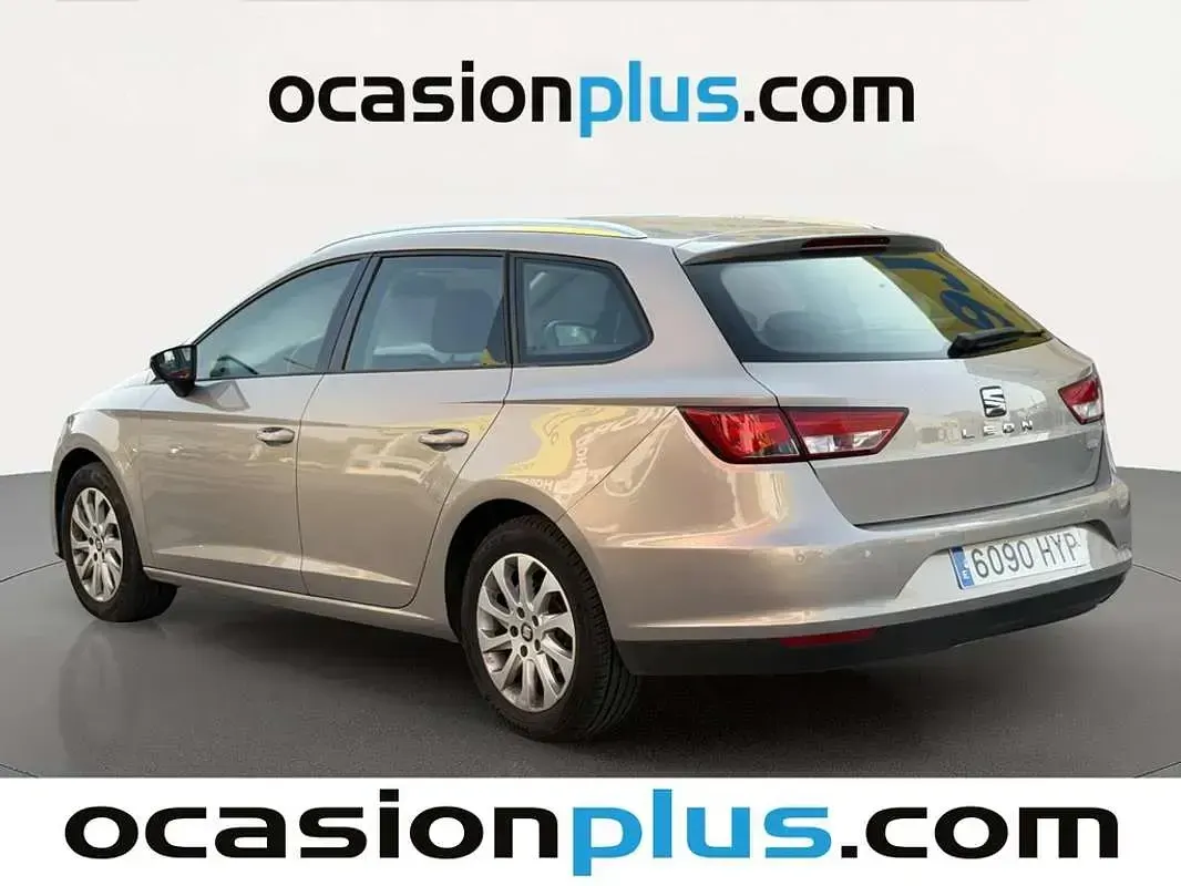 Usado Seat Leon ST Style 150 CV (110 kW) 2014 Beige Familiar