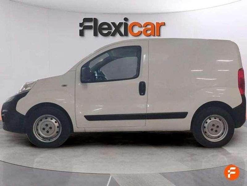 Używany Fiat Fiorino 95 KM (69 kW) 2021 Biały Minivan