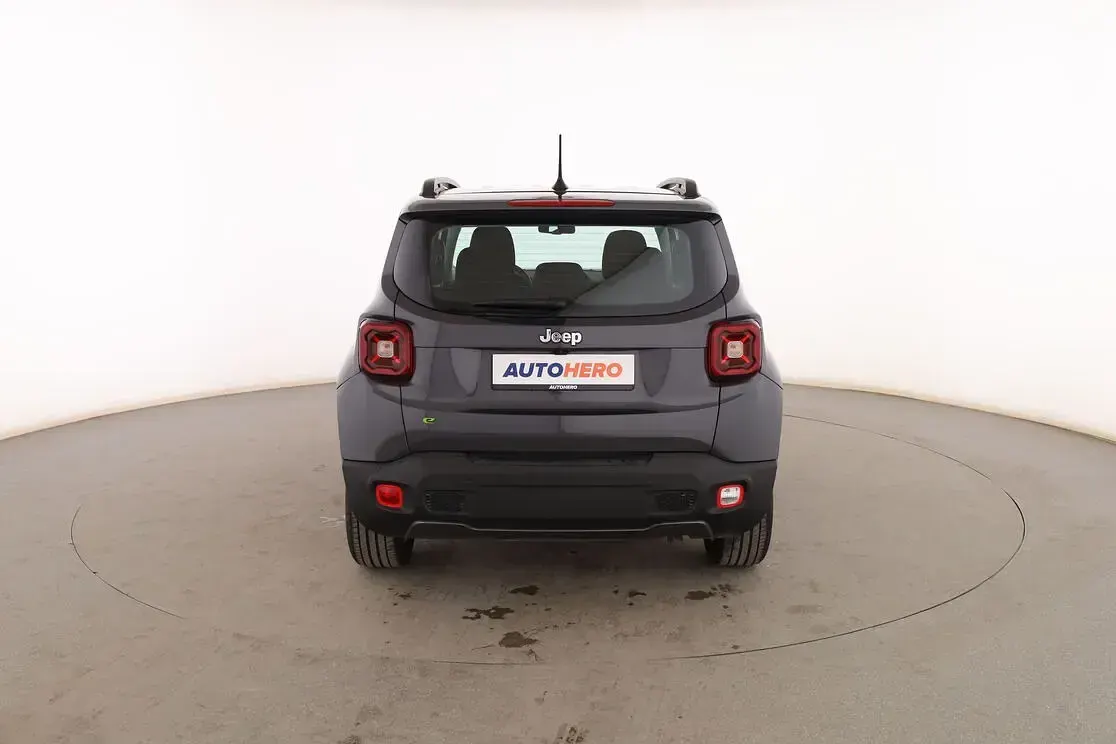 Usado Jeep Renegade Limited 130 CV (95 kW) 2024 Gris SUV