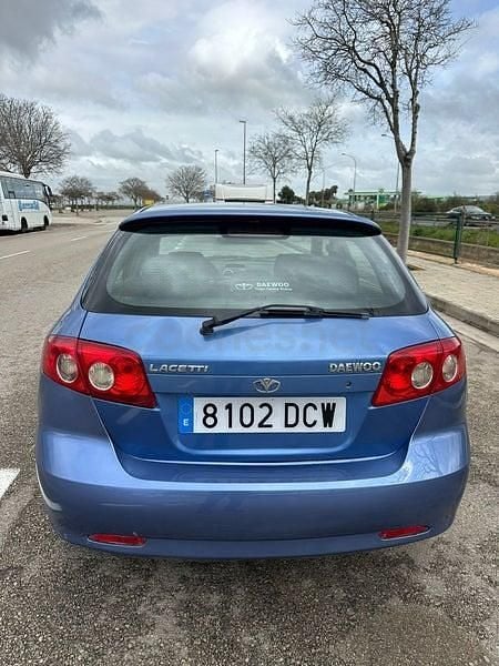 Usado Chevrolet Lacetti CDX 109 CV (80 kW) 2004 Azul Berlina