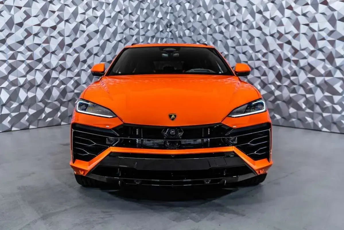 Nuevo Lamborghini Urus 801 CV (589 kW) 2026 Naranja SUV