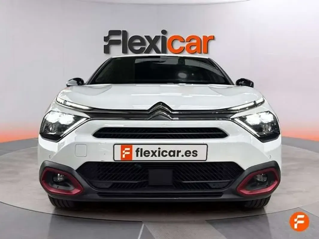 Usado Citroën e-C4 Shine 100 kW (136 CV) 2022 Blanco Berlina