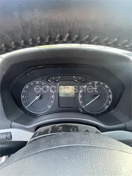 Usado Skoda Octavia Ambiente 90 CV (66 kW) 2006 Gris / plata Familiar