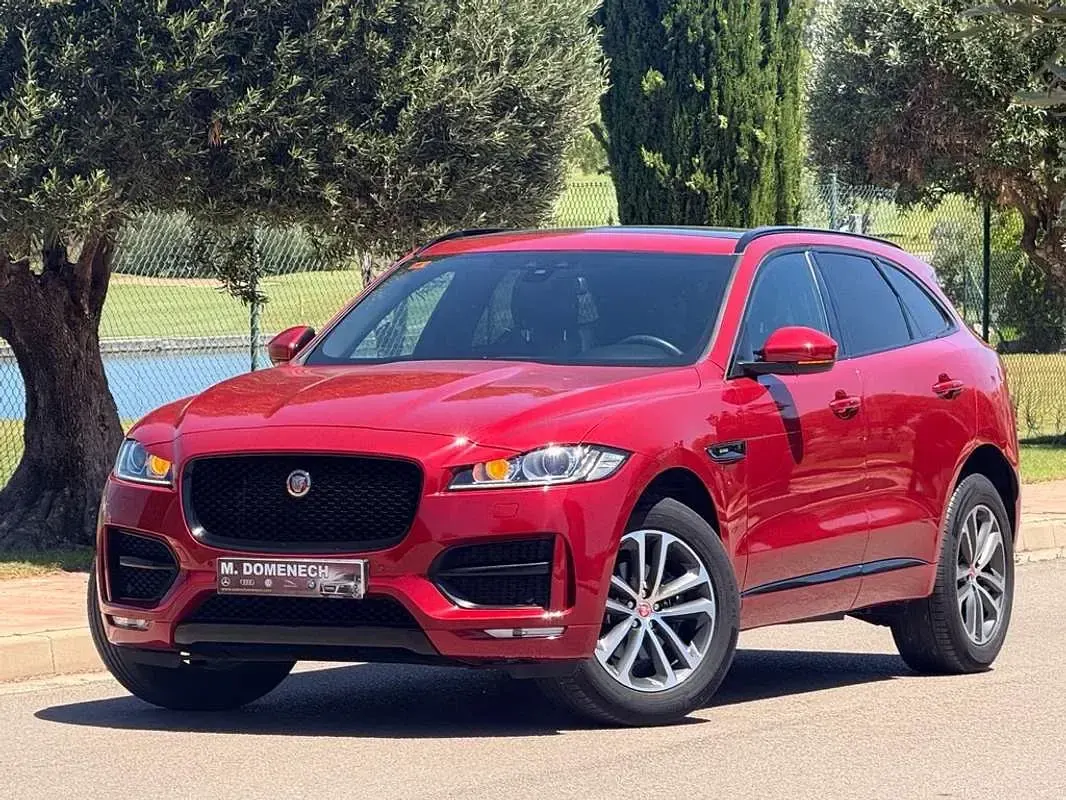 Usado Jaguar F-Pace R-Sport 179 CV (131 kW) 2018 Rojo SUV