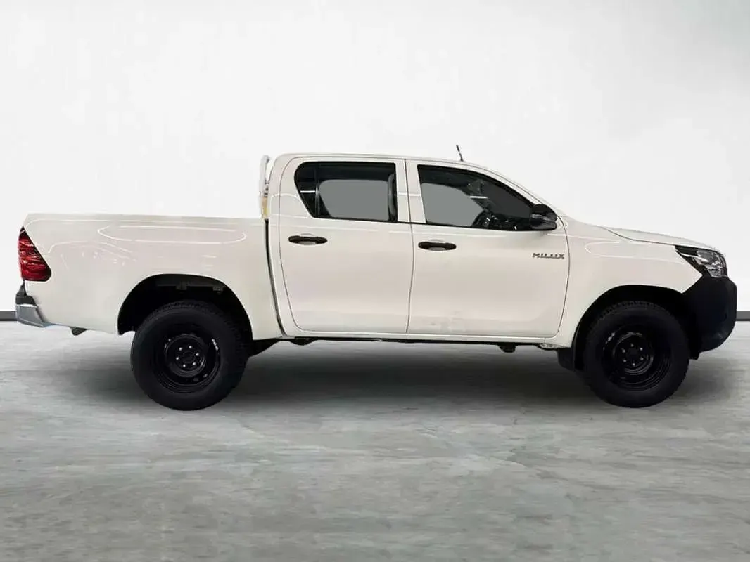 Usado Toyota HiLux Plus 204 CV (150 kW) 2020 Blanco Pickup/Camioneta