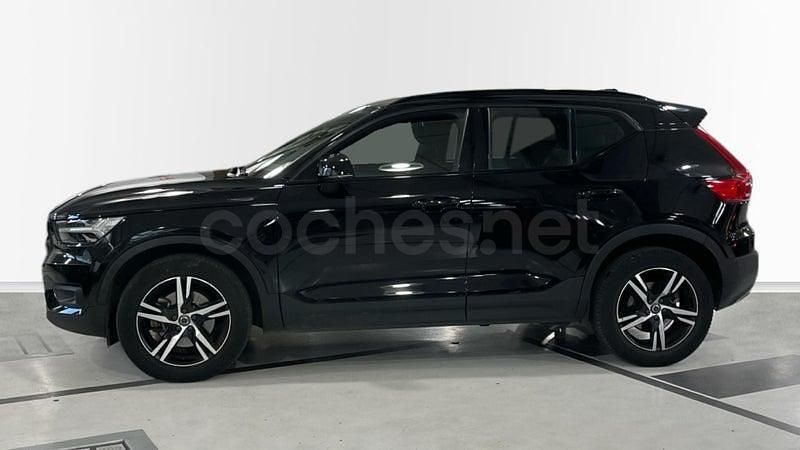Usado Volvo XC40 R-Design 250 CV (183 kW) 2021 Negro SUV