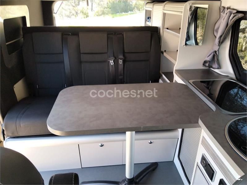 Usado Renault Trafic LIMITED 170 CV (125 kW) 2020 Gris / plata Monovolumen
