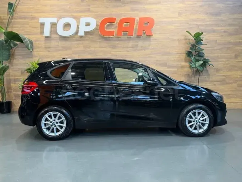 Usado BMW 216 Active Tourer Performance 116 CV (85 kW) 2021 Negro Monovolumen