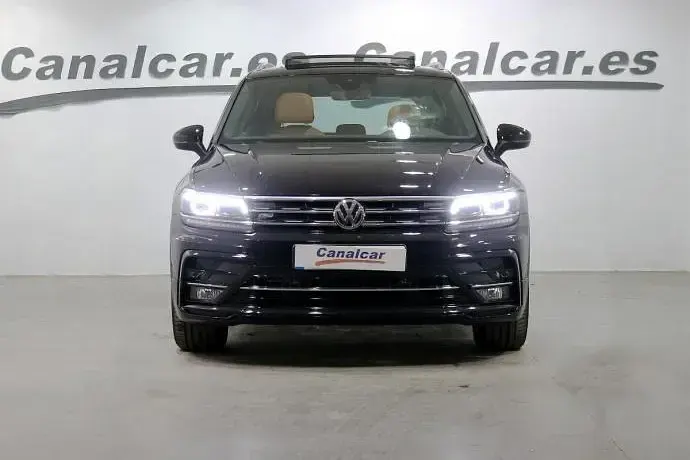Usado VW Tiguan Sportline 150 CV (110 kW) 2020 Negro SUV
