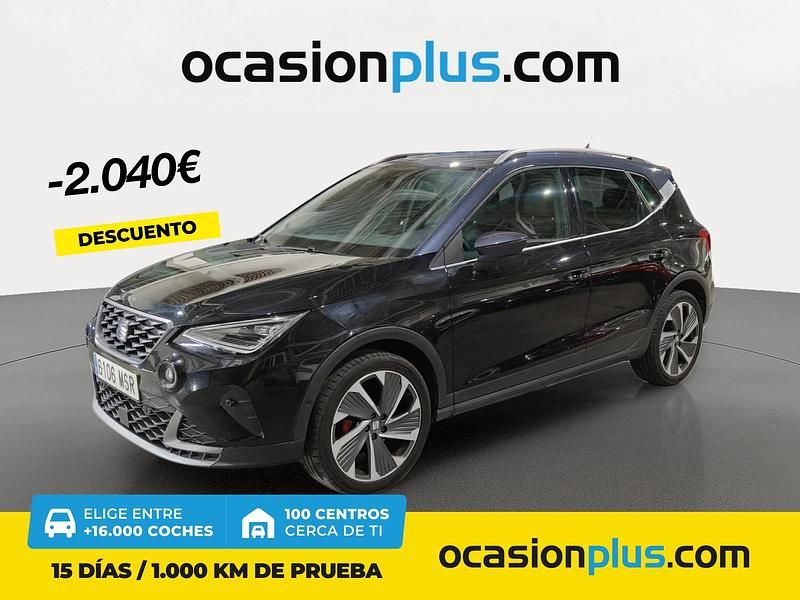 Negro Usado 2024 Seat Arona FR SUV | 22.450 € (Un poco caro) - Imagen 1/4