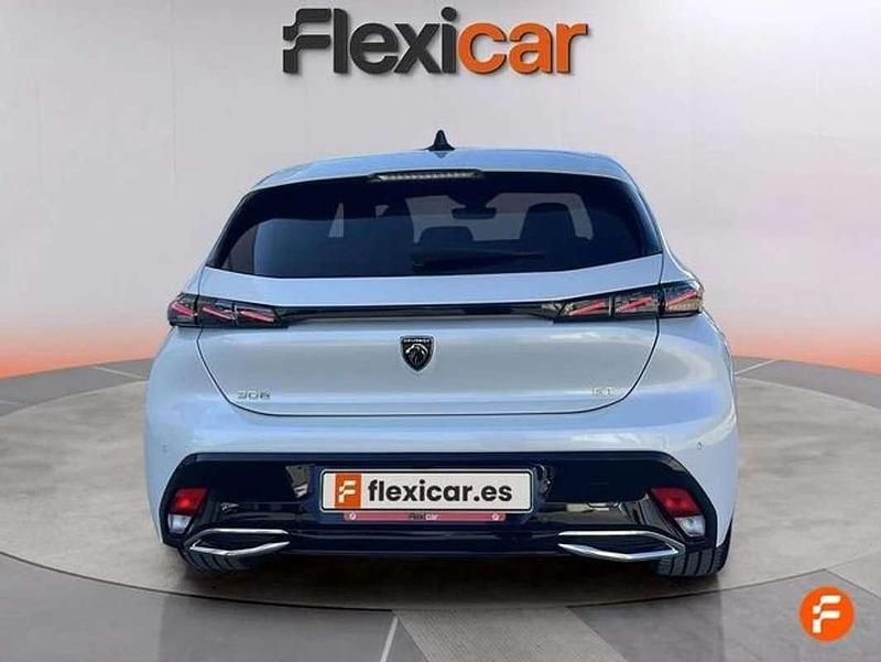 Usado Peugeot 308 GT 131 CV (96 kW) 2023 Blanco Utilitario
