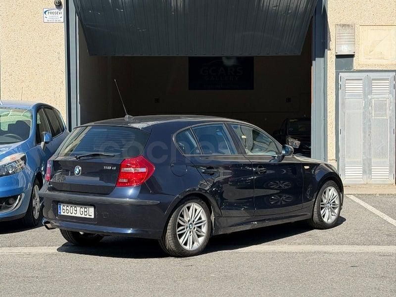 Usado BMW 118 143 CV (105 kW) 2008 Azul Utilitario