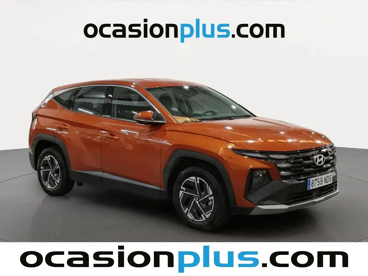 Begagnad Hyundai Tucson 215 HK (158 kW) 2025 Orange SUV