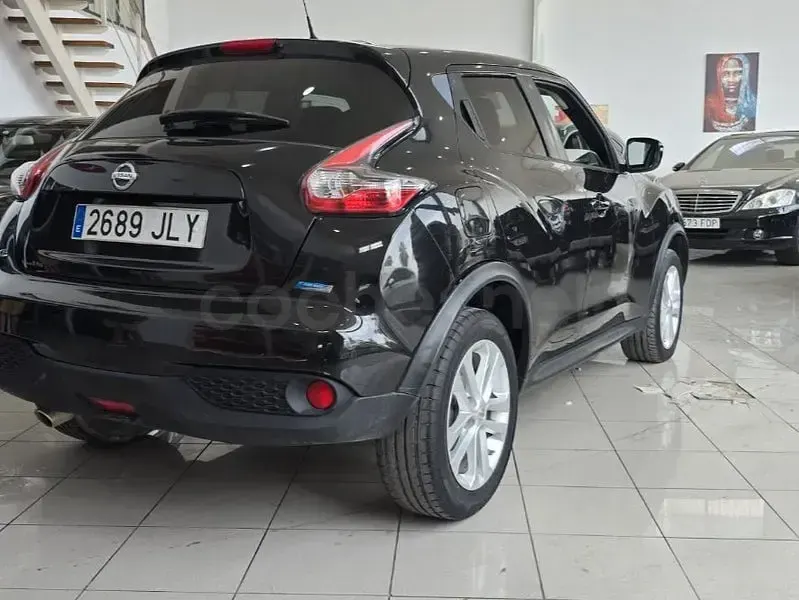 Usado Nissan Juke Acenta 110 CV (80 kW) 2015 Negro SUV