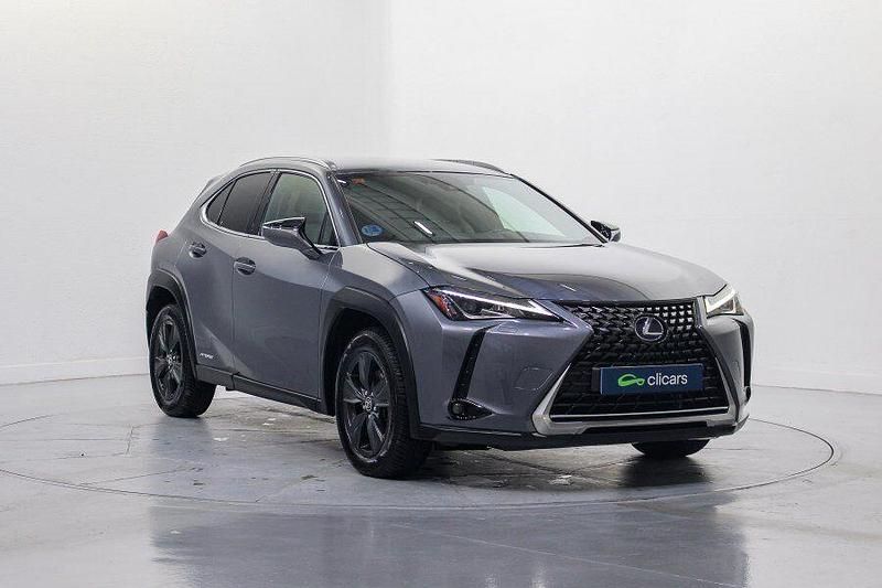 Usado Lexus UX 250h Business Edition 184 CV (135 kW) 2021 Gris SUV