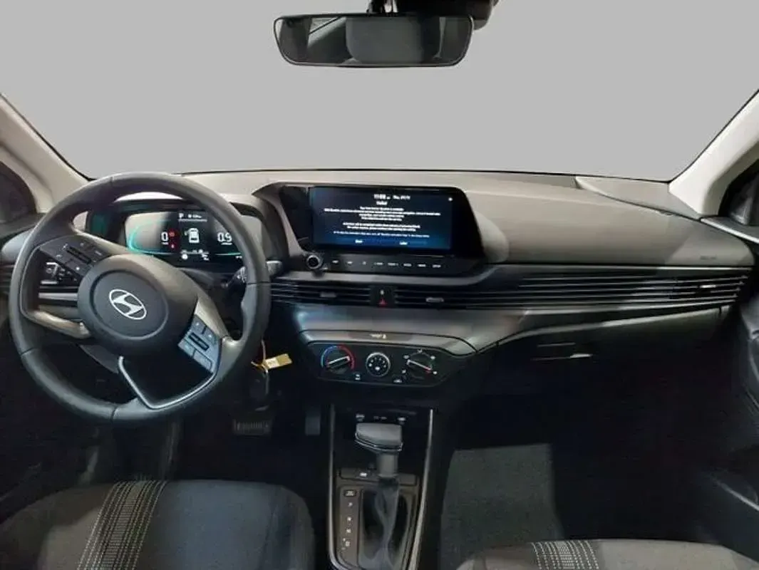 Usado Hyundai i20 101 CV (74 kW) 2025 Verde Utilitario