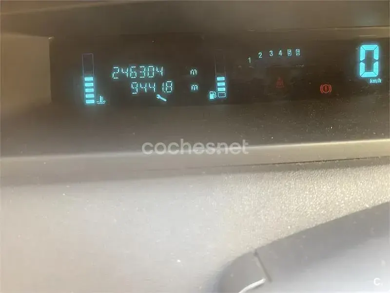Usado Renault Scénic II Privilege 105 CV (77 kW) 2007 Negro Monovolumen