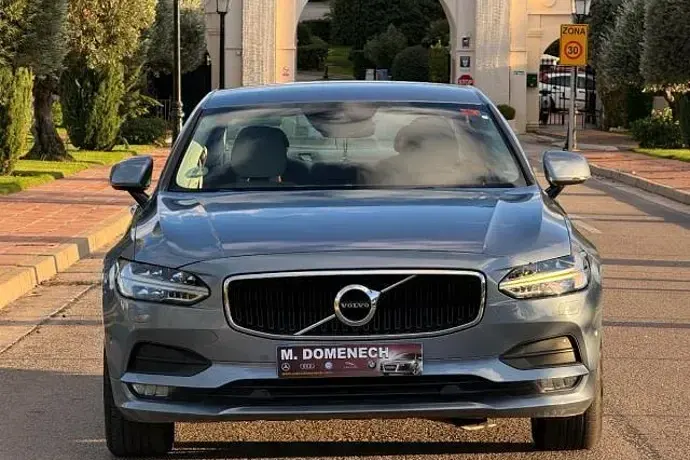 Usado Volvo S90 Business Edition 150 CV (110 kW) 2017 Berlina