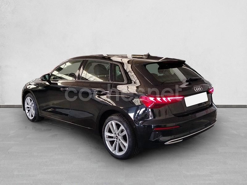 Usado Audi A3 Advanced Plus 116 CV (85 kW) 2021 Negro Berlina