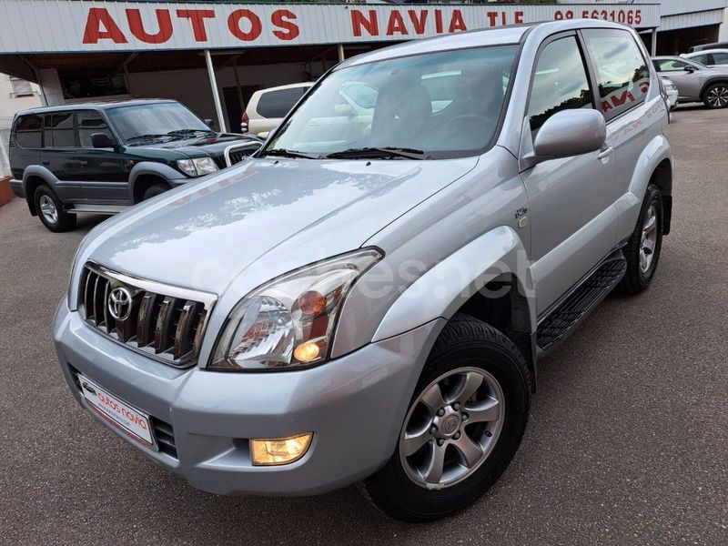 Gris / plata Usado 2008 Toyota Land Cruiser SUV | 29.990 € (Caro) - Imagen 1/4