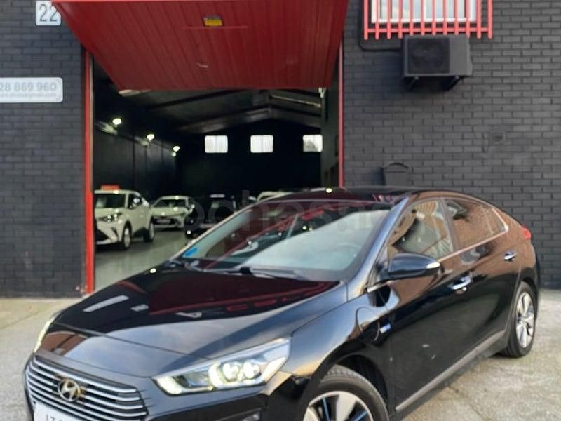 Usado Hyundai Ioniq Style 141 CV (103 kW) 2017 Negro Utilitario