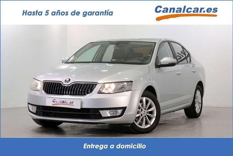 Occasion Skoda Octavia Ambition 105 ch (77 kW) 2015 Gris Citadine