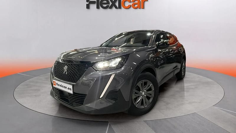 Usado Peugeot 2008 Active 101 CV (74 kW) 2022 Gris SUV
