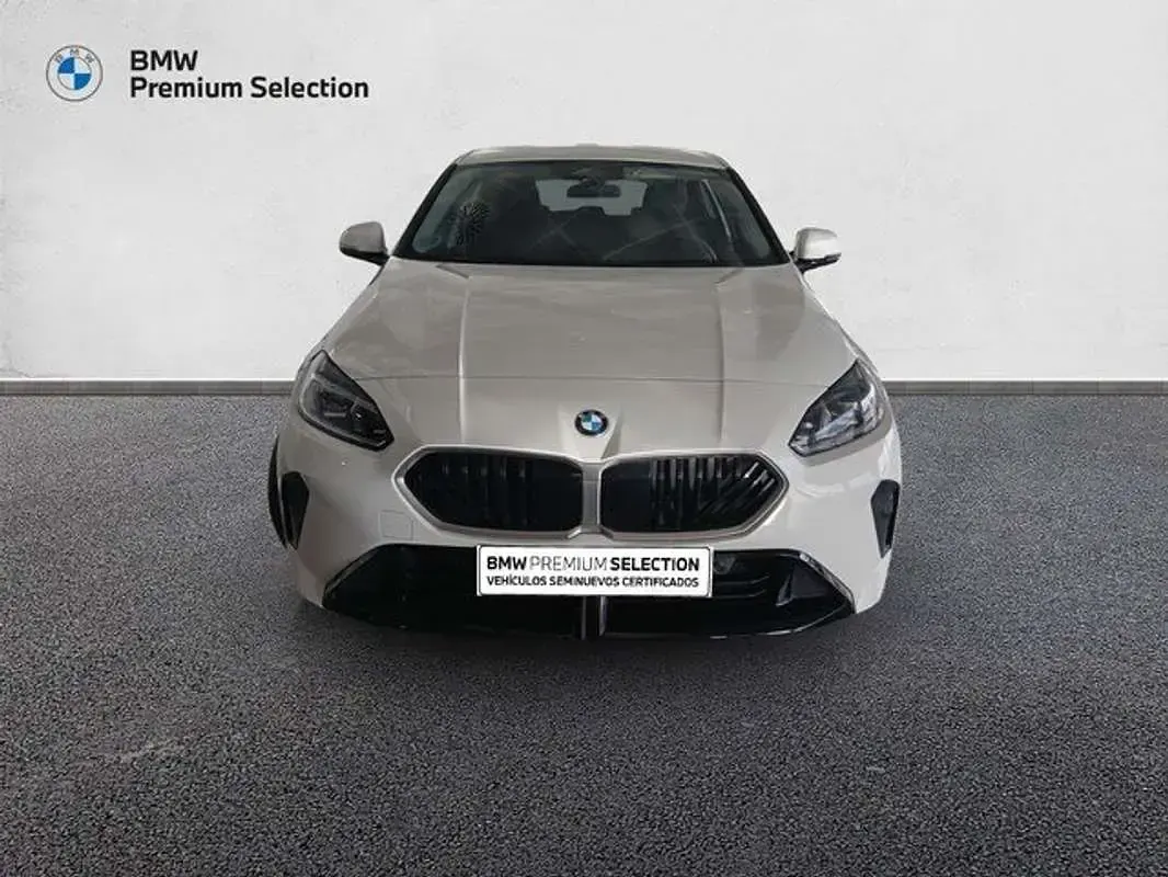 Usado BMW 116 150 CV (110 kW) 2025 Blanco Utilitario