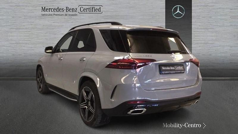 Usado Mercedes GLE450 AMG AMG line 387 CV (284 kW) 2024 Gris selenita