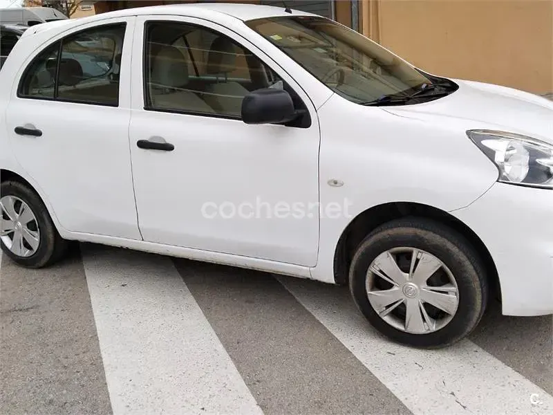Usado Nissan Micra Acenta 80 HP (58 kW) 2016 Branco Citadino