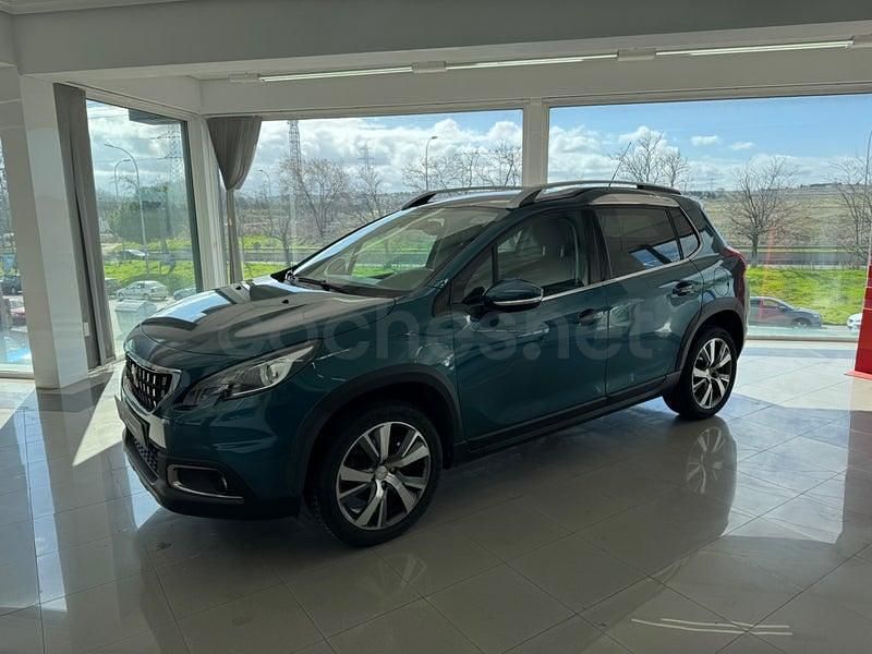 Usado Peugeot 2008 Allure 120 CV (88 kW) 2018 Azul SUV