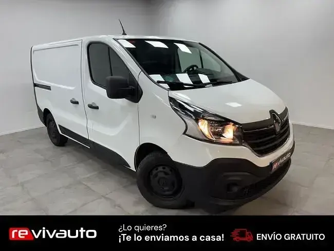 Usado Renault Trafic 120 CV (88 kW) 2018 Blanco Monovolumen