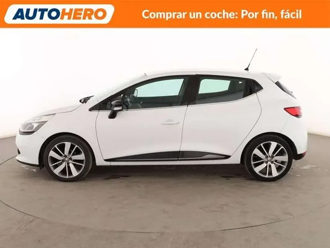 Usado Renault Clio IV 90 CV (66 kW) 2014 Blanco Berlina