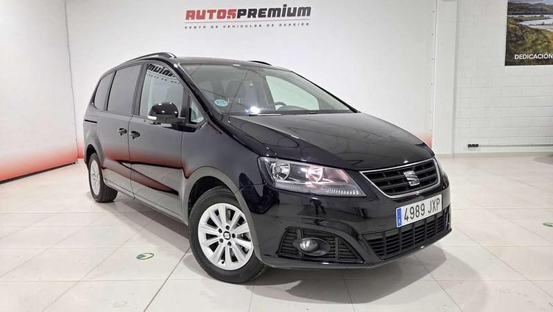 Usado Seat Alhambra Reference 150 CV (110 kW) 2017 Negro Monovolumen