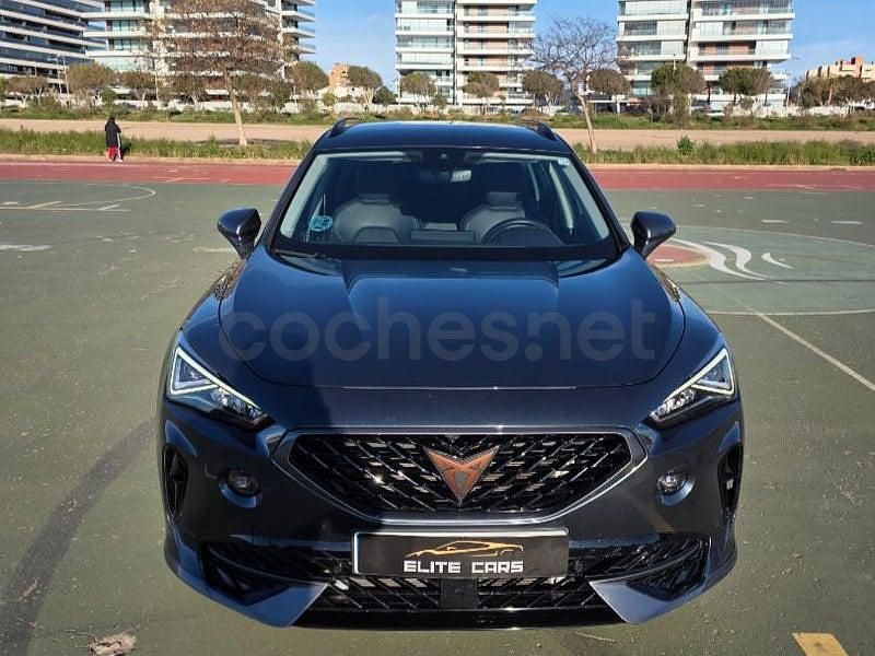 Usado Cupra Formentor 150 CV (110 kW) 2022 Gris / plata SUV