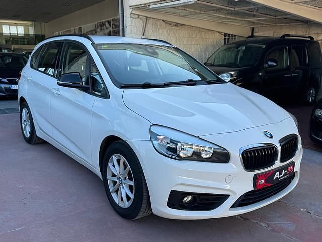 Usado BMW 216 116 CV (85 kW) 2015 Blanco Familiar