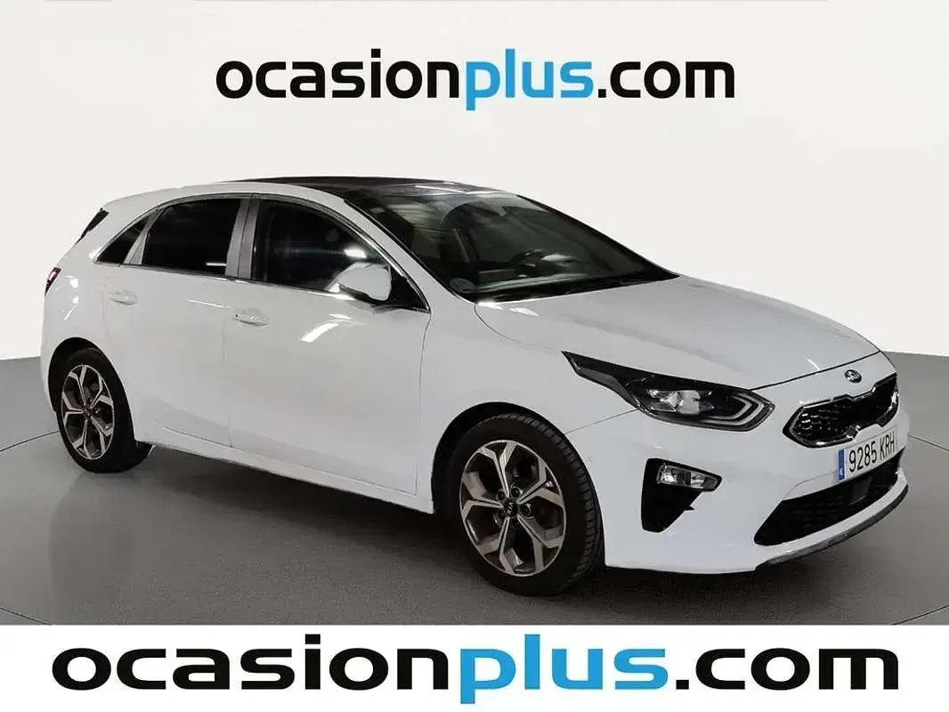 Usado Kia Ceed Launch Edition 120 CV (88 kW) 2018 Blanco Utilitario