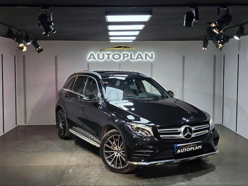 Usado Mercedes GLC250 204 CV (150 kW) 2017 Negro SUV