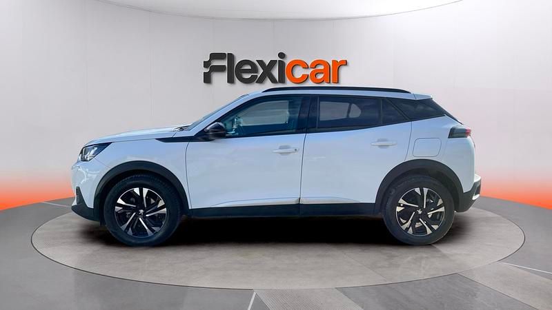 Usado Peugeot 2008 Allure 110 CV (80 kW) 2022 Blanco SUV