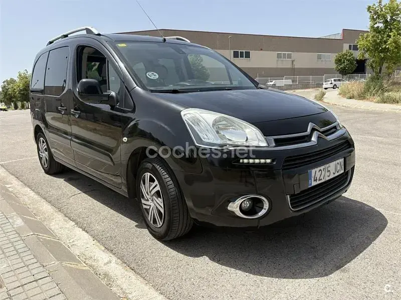 Usado Citroën Berlingo Seduction 92 CV (67 kW) 2015 Negro Monovolumen