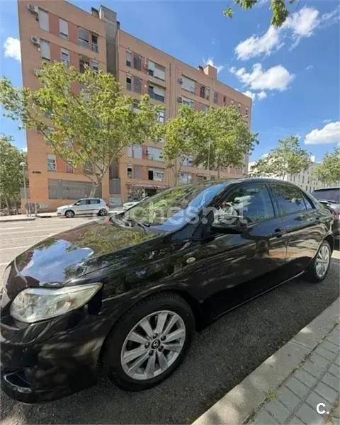 Usado Toyota Corolla Sol 126 CV (92 kW) 2007 Negro Berlina
